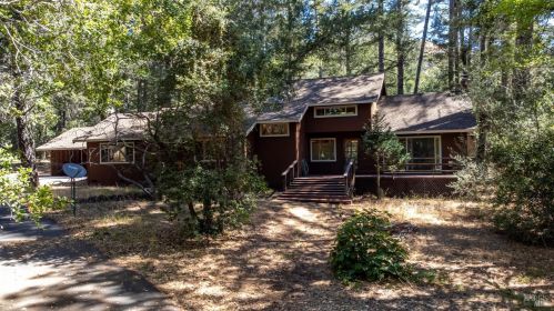 554 Shady Acres Ln, Santa Rosa, CA 95409-6548