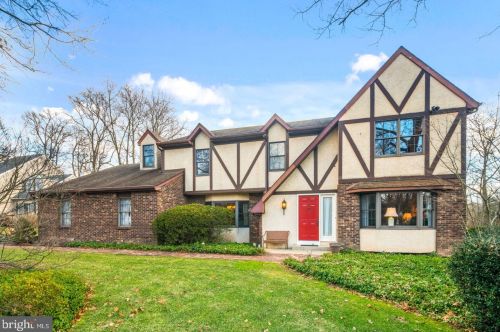 1571 Beechnut Cir, Prospectville, PA 19002-2833