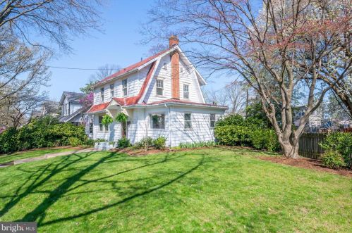 4307 Chesapeake St, Washington, DC 20016-4509