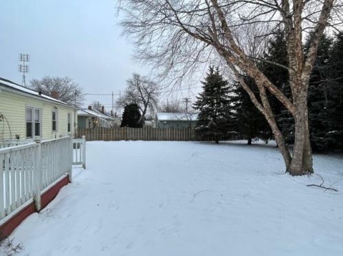 7714 35 Ave, Kenosha WI 53142-3940 exterior