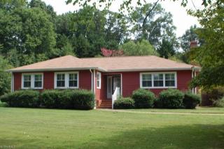3504 Lawndale Dr, Greensboro, NC 27408-2804