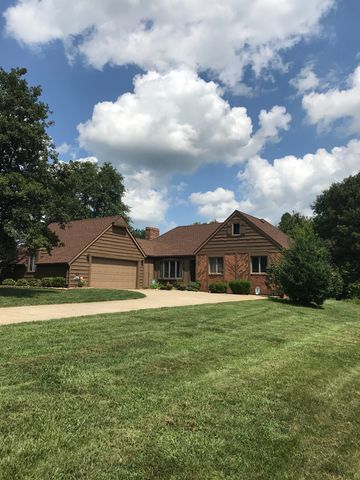 1545 Camelot Dr, Henderson, KY 42420-9639