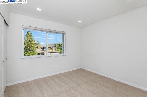 7336 Las Palmas Way, Pleasanton CA  94568-2775 exterior