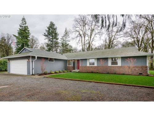 325 Island Aire Dr, Woodland, WA 98674-9537