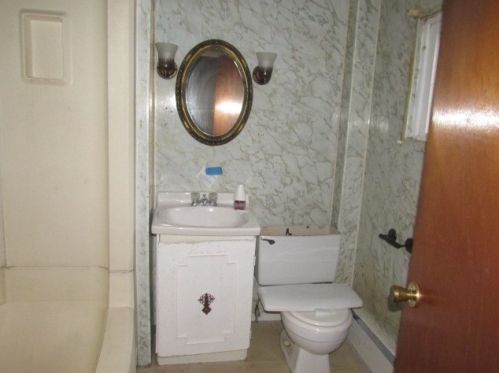 2216 2 St, South Connellsville PA  15425-5313 exterior