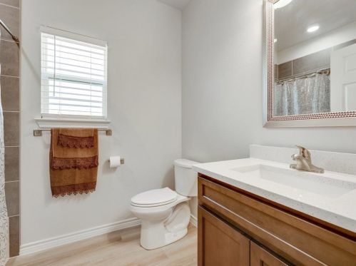 3429 Shelby Ave, Greenville TX  75402-6152 exterior