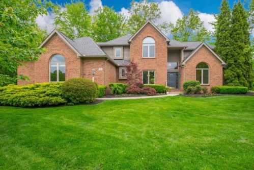 7010 Princeville Ct, Blacklick, OH 43004-8172