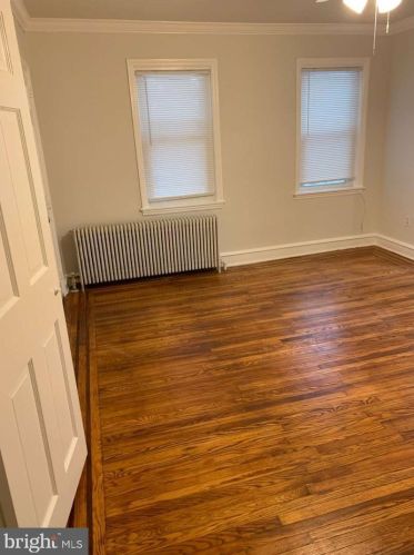 703 29th St, Wilmington, DE 19802-2949