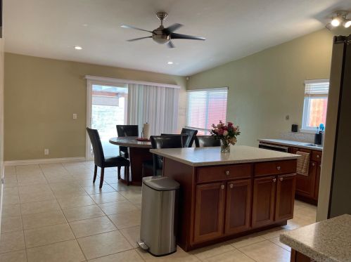 11184 Calle Dario, San Diego CA 92126-1206 exterior