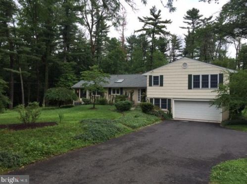 755 Morris Rd, Blue Bell, PA 19422-1617