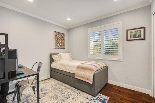 241 El Cajon Way, Los Gatos CA  95032-7661 exterior