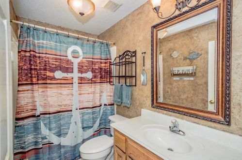 3901 17 St, Texas City TX  77590-4077 exterior