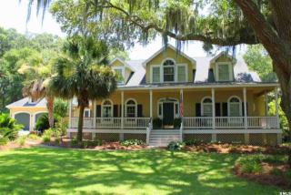 81 Dolphin Point Dr, Beaufort, SC 29907-1712