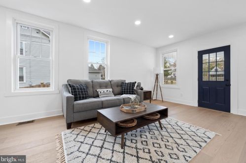 114 Union Ave, Cynwyd PA  19004-3130 exterior