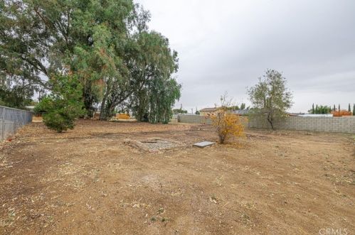 41619 45 St, Lancaster CA 93536-2952 exterior