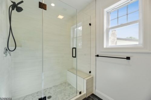 24 Cranford Ter, Cranford NJ  07016-3407 exterior