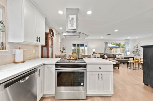 8435 Ahrentzen Ct, Citrus Heights CA  95610-2724 exterior