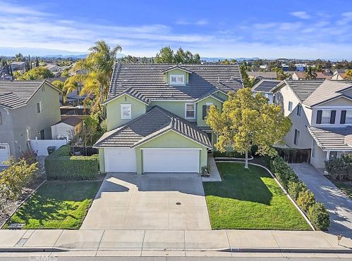 8055 La Crosse Way, Riverside CA  92508-6142 exterior