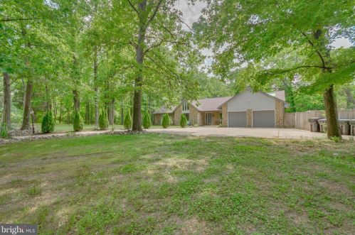 9 Old Landing Rd, West Deptford, NJ 08051-1531