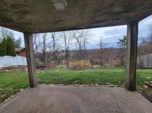 425 Beckman Dr, Mckeesport PA  15132-7410 exterior