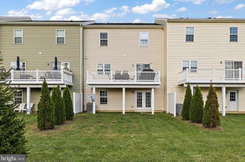 532 Equinox Dr, Bear DE  19701-6821 exterior