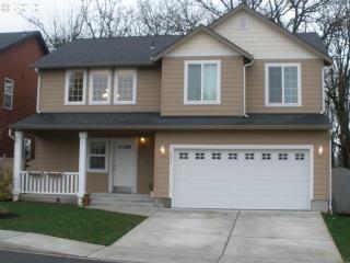5074 K St, Washougal, WA 98671-5136