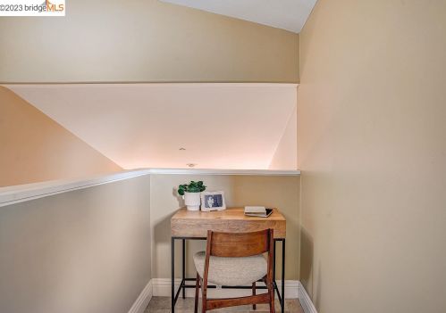 7164 Buckingham Blvd, Berkeley CA  94705-1715 exterior