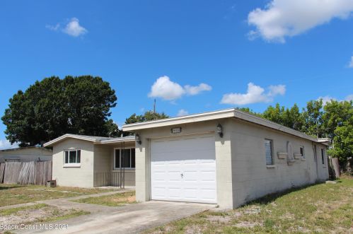 806 Croton Rd, Melbourne, FL 32935-3065