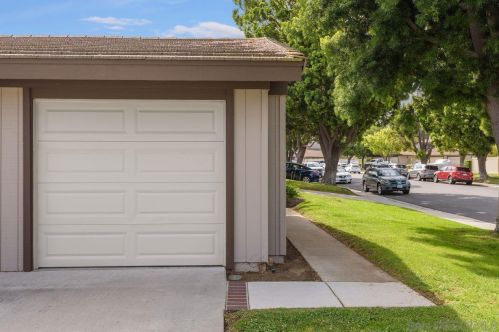 11410 Matinal Cir, San Diego, CA 92127-1236