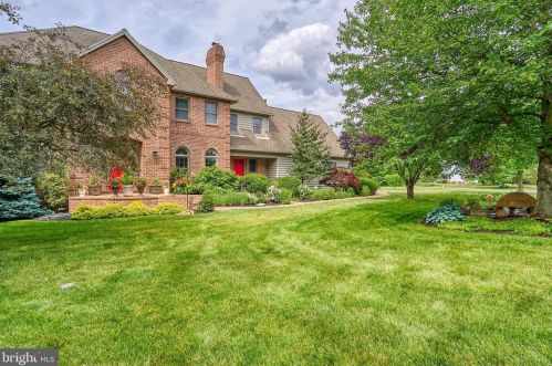 3 Rapuano Way, Carlisle, PA 17015-7506