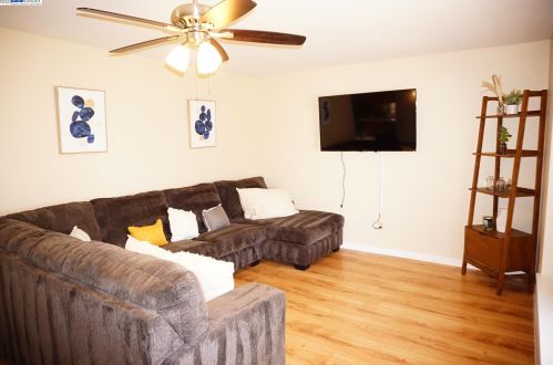 2116 Mather Dr, Modesto CA  95350-0312 exterior