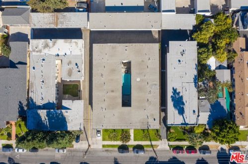 919 Acacia Ave, Glendale, CA 91205-3027