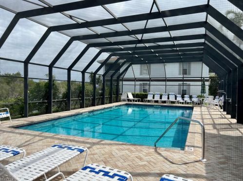 1175 Mainsail Dr, Naples FL  34114-8870 exterior