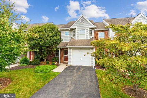 7772 Cross Creek Cir, Breinigsville, PA 18031-1317