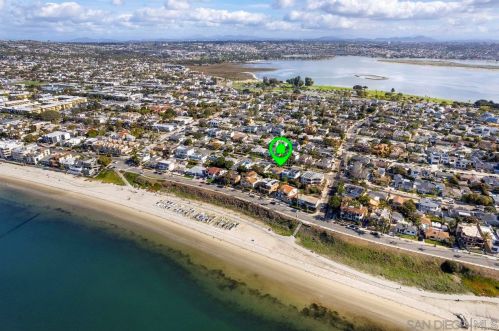 3616 Buena Vista St, San Diego, CA 92109-6618