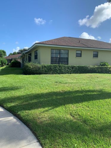 9885 Pecan Tree Dr, Boynton Beach, FL