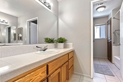 1026 Acaciawood Ct, Los Banos CA  93635-2937 exterior