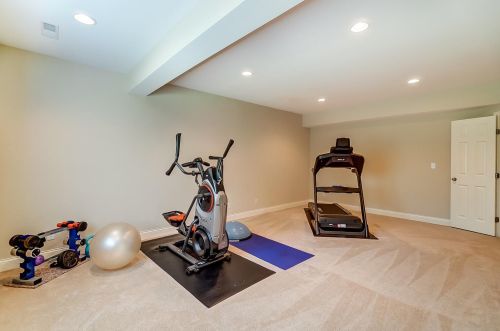 2108 Wyndham Way, Hamilton KY  41091-7304 exterior