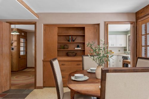 13530 Lakewood Dr, Thiensville WI  53097-2412 exterior