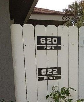 620 Oak St, Boynton Beach FL  33435-2807 exterior