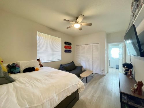 10595 Stonebridge Blvd, Boca Raton FL  33498-2002 exterior