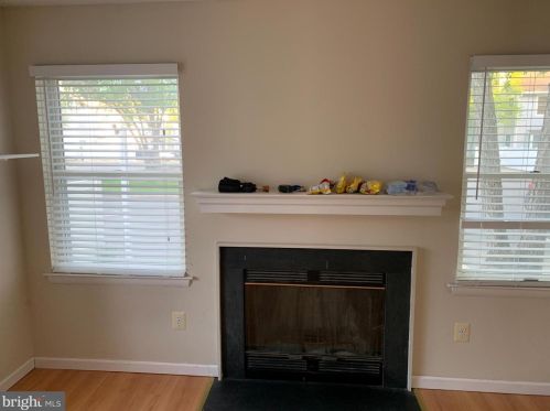 196 Jonathon Dayton Ct, Princeton NJ  08540-7691 exterior