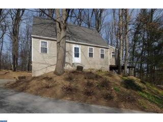 223 Martins Corner Rd, Romansville, PA 19320-1017