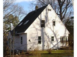 100 Shore Dr, Lyme, CT 06371-1249