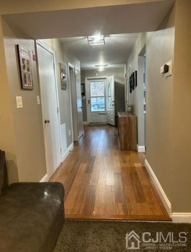 20 Bradford Dr, Old Bridge NJ  08857-3103 exterior