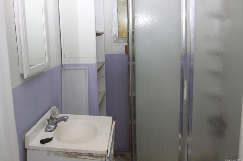 354 Alden Rd, Yorktown Hgts NY  10598-3204 exterior