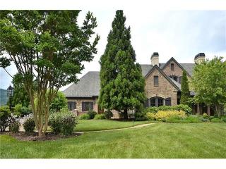 45 Linkside Ct, Oak Park, NC 28704-9159