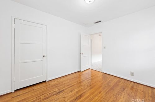 4425 Walnut Ave, Long Beach CA  90807-2524 exterior