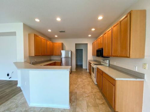 10626 Boyette Creek Blvd, Riverview FL  33569-2728 exterior