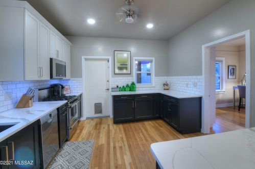 2204 2 St, Tucson AZ 85716-4337 exterior